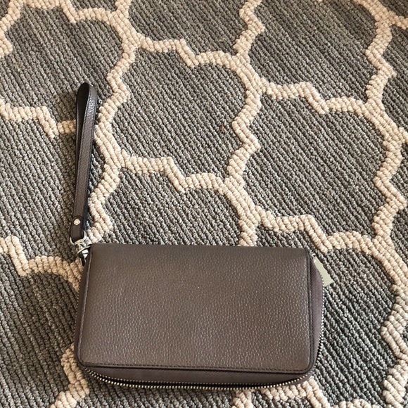 Michael Kors Wristlet - Picture 3 of 4